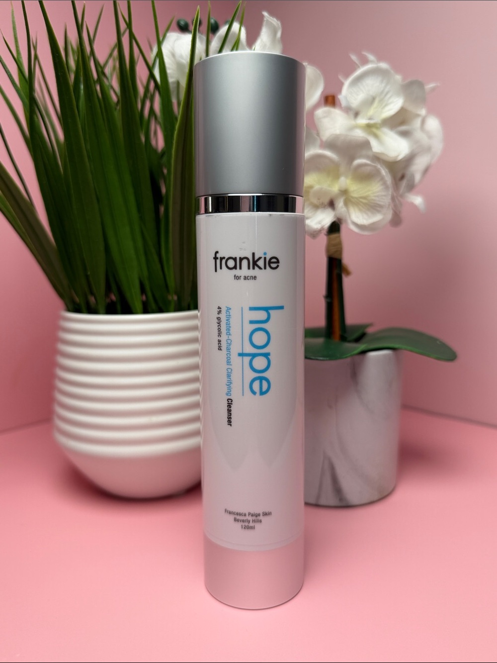 Skin Frankie Hope Foaming Cleanser — White & Silver